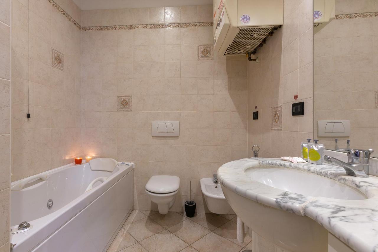 Bologna Santa Maria dei Servi Apartment x3 Esterno foto